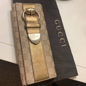 Gucci women's wallet